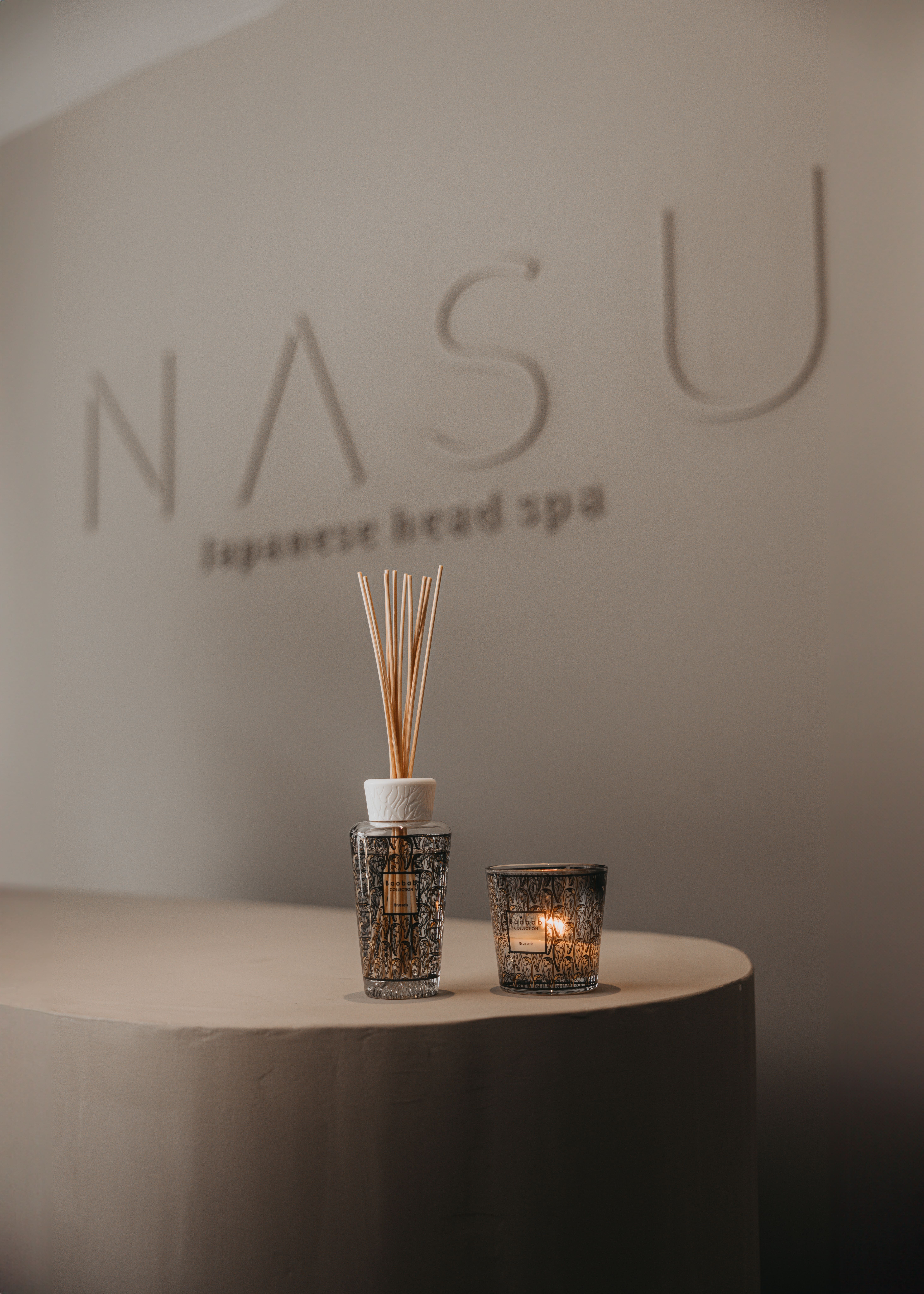 Calm treatment room for manicures at NASU in Brussels